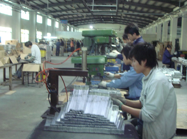 後加工（gōng）生產線